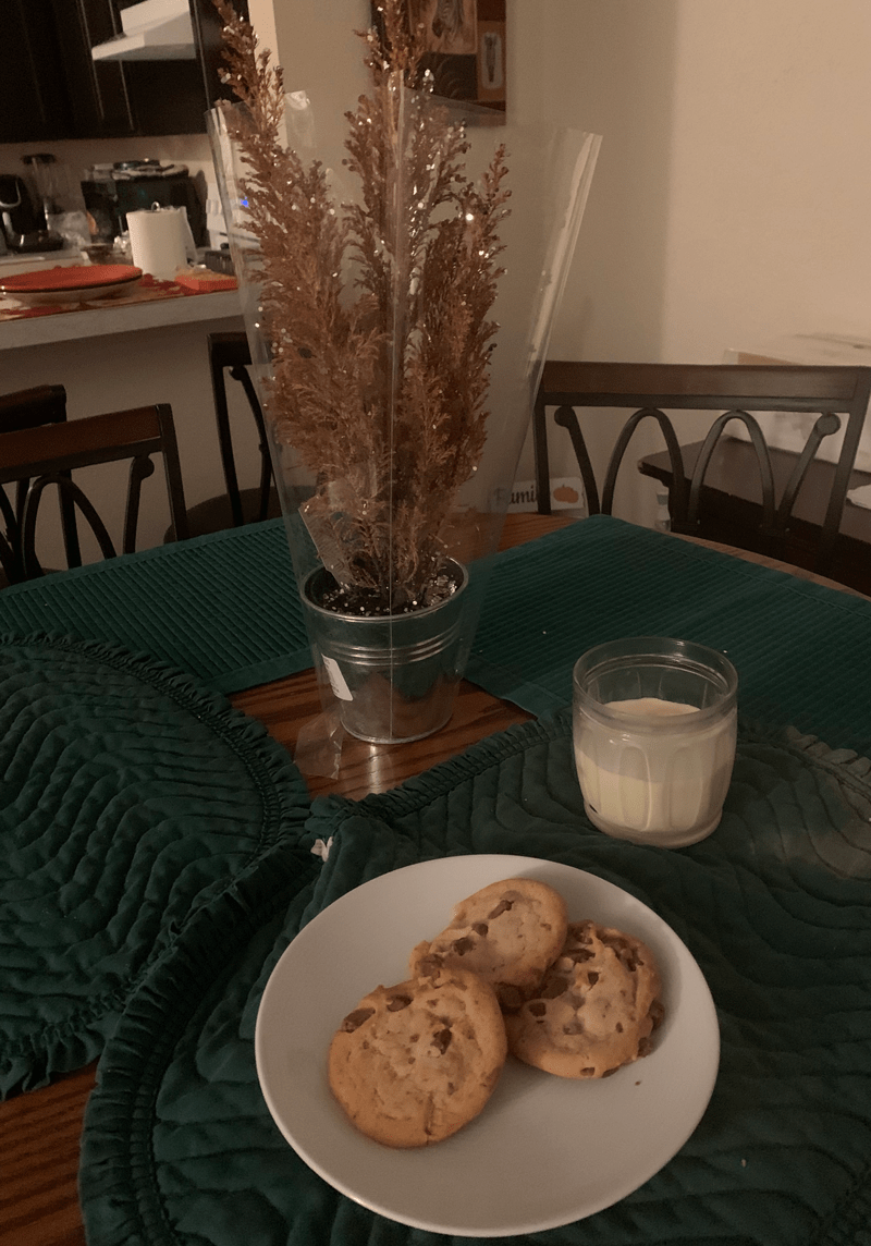 Cookies-and-Egg-Nog